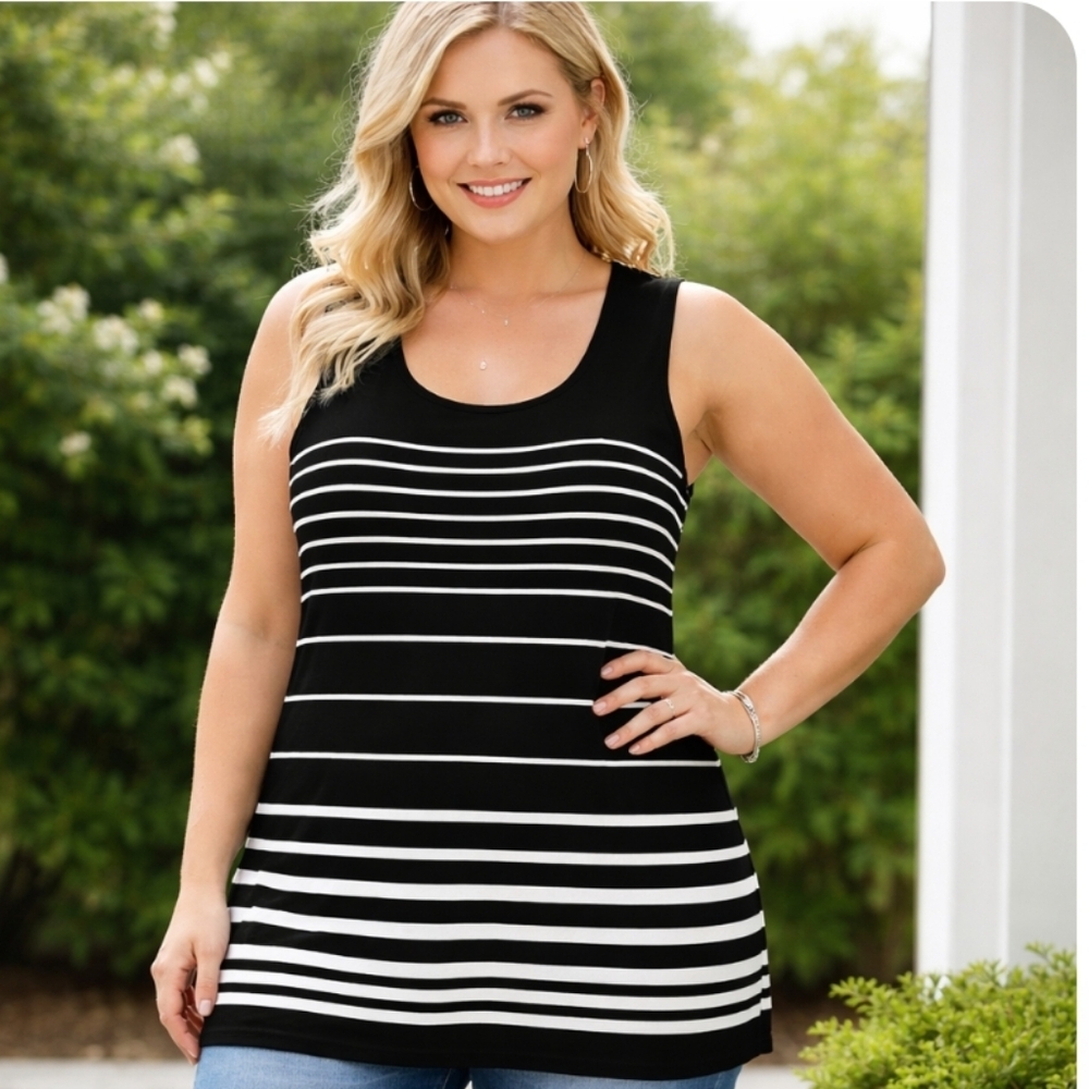 Laura Plus | Black White Striped Sweater